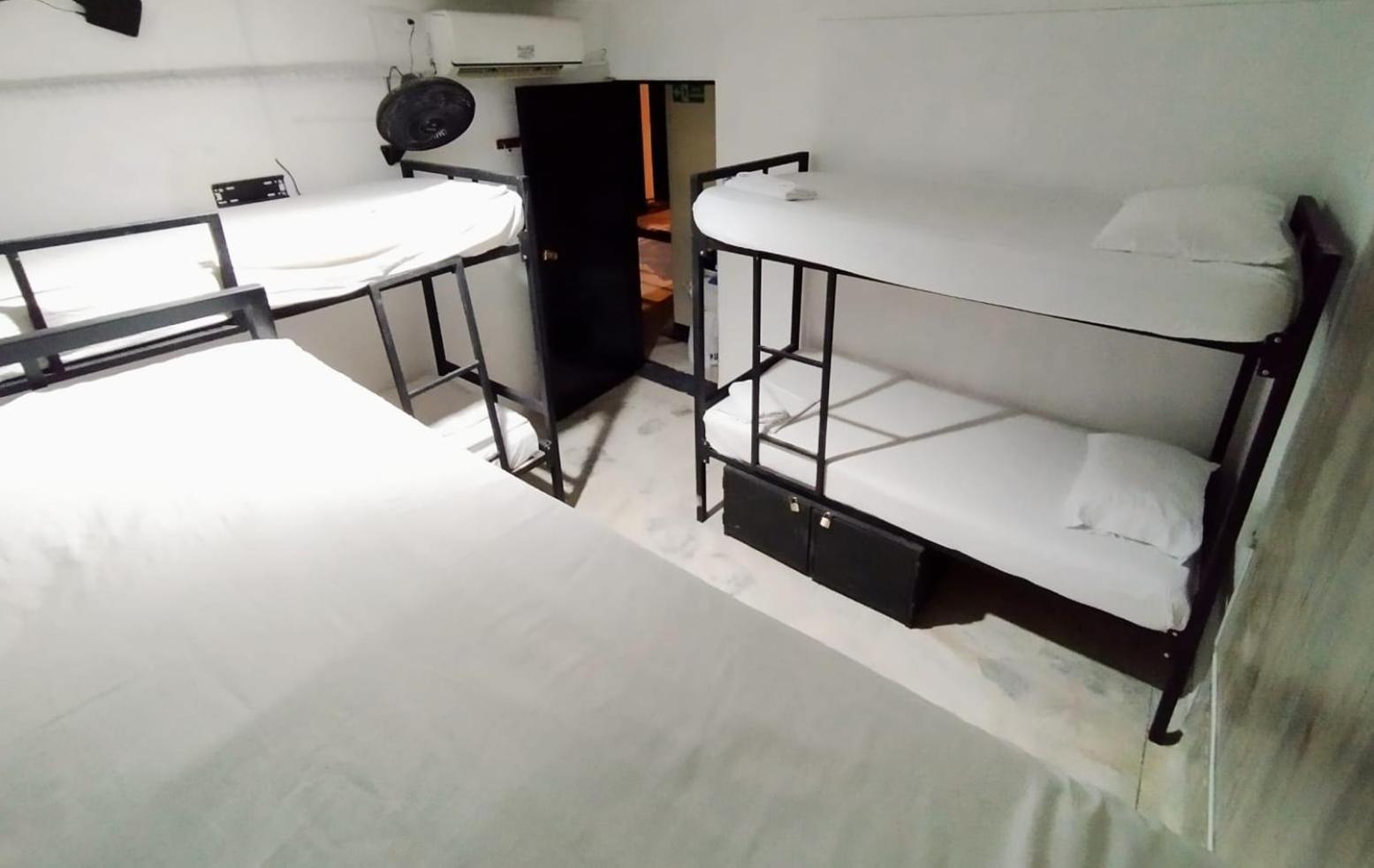 Hostal El Mohan Neiva  Exteriör bild
